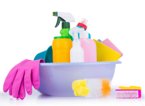 Natural mattress cleaning with baking soda